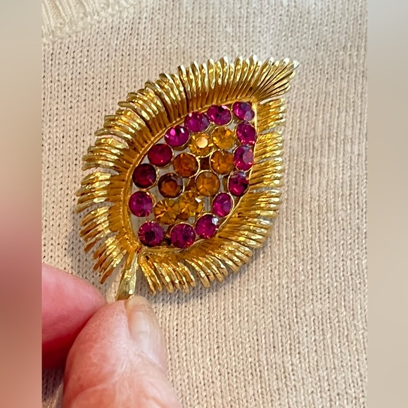 Vintage Gold Leaf - Picture 5 of 6